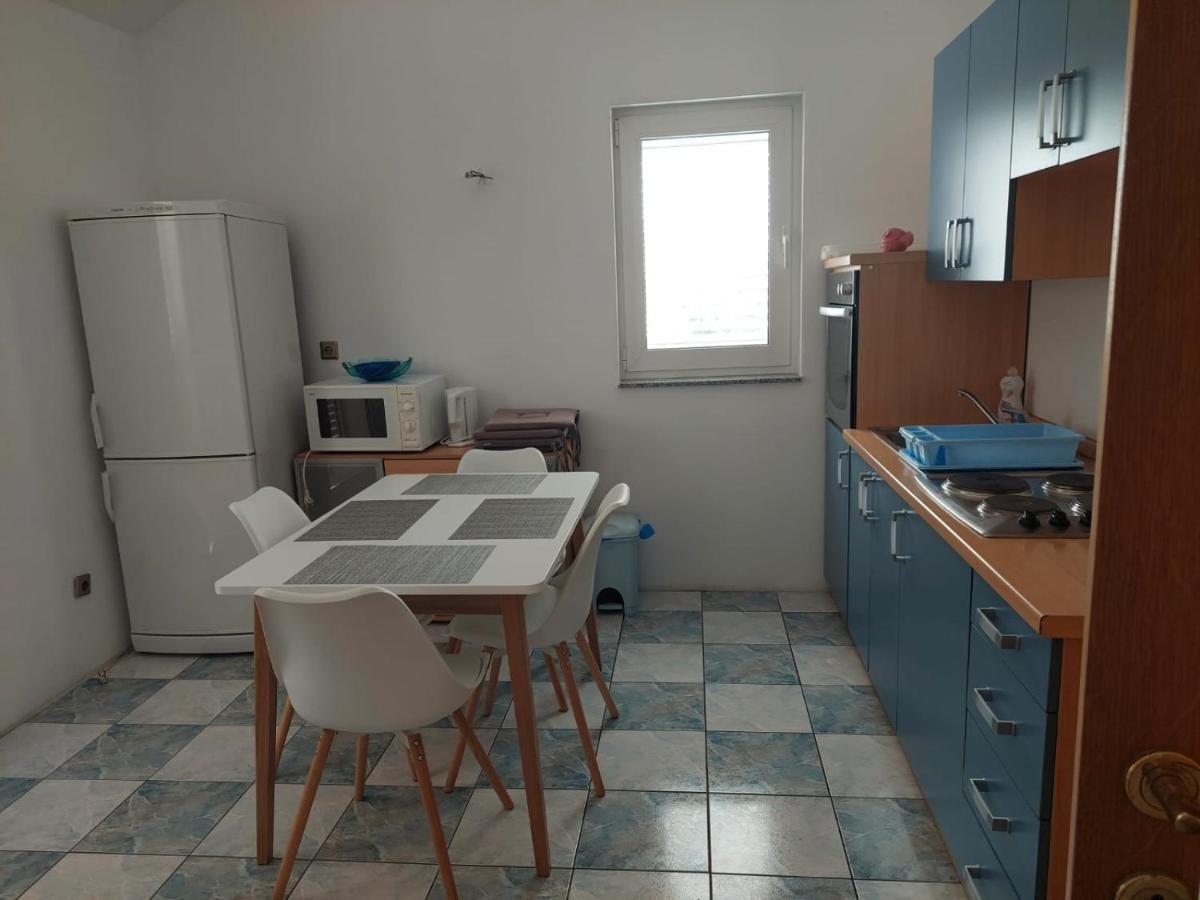 Apartments "Jope I Toni" Биоград на Мору Екстериор снимка