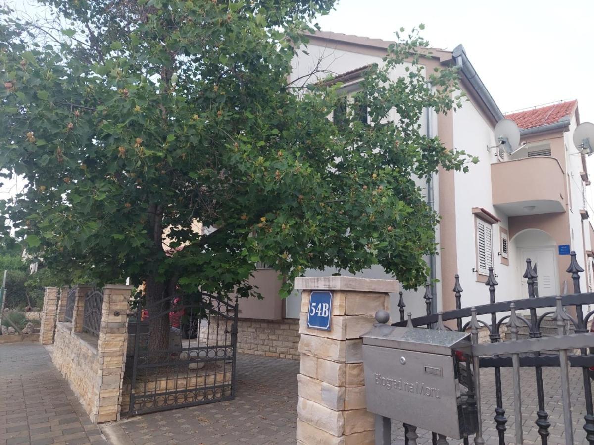 Apartments "Jope I Toni" Биоград на Мору Екстериор снимка