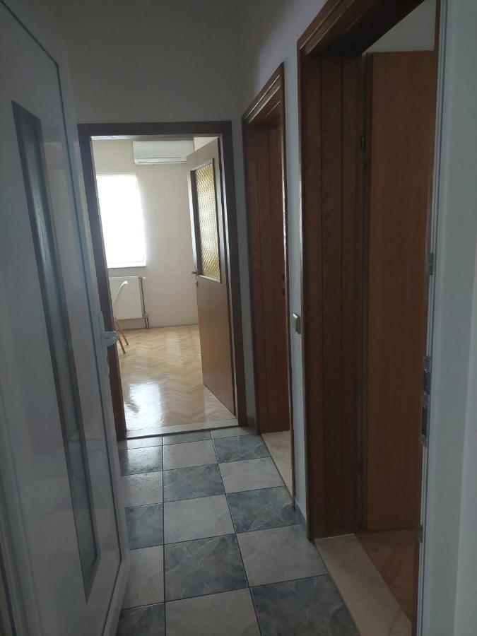 Apartments "Jope I Toni" Биоград на Мору Екстериор снимка