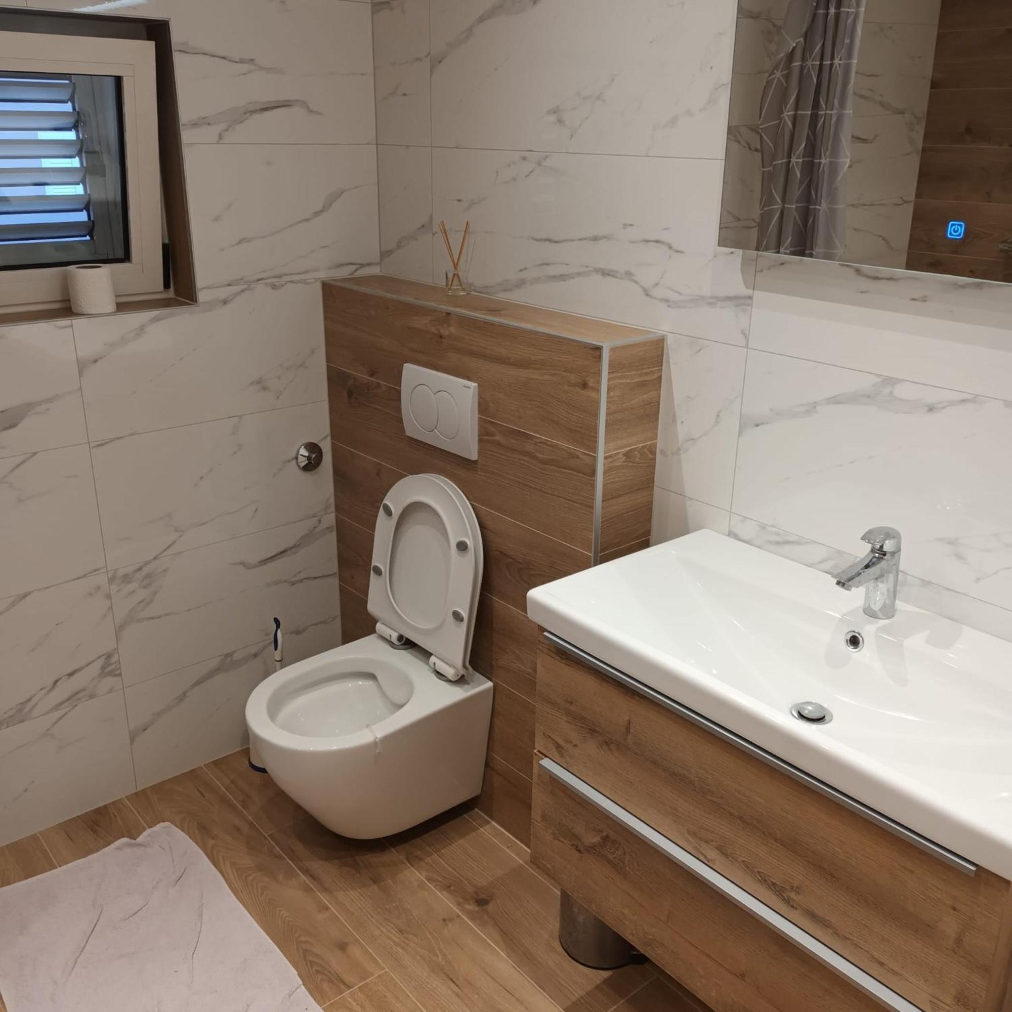 Apartments "Jope I Toni" Биоград на Мору Екстериор снимка